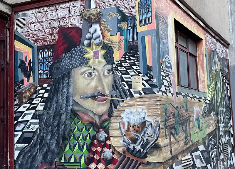 Tur Bucuresti urban art si cartierul Cotroceni